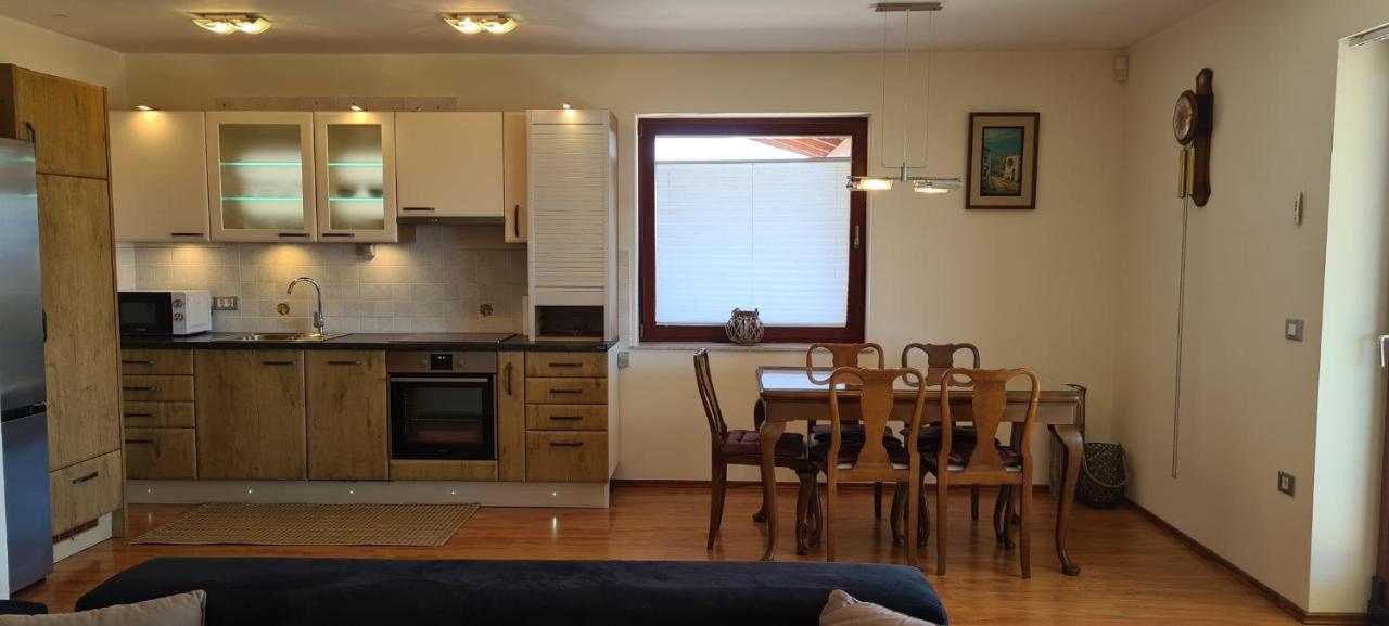 Apartma Nebo-Sky Appartement Šmarje Buitenkant foto