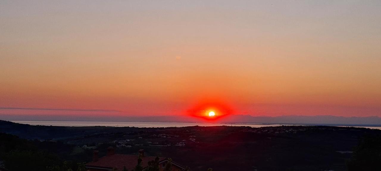 Apartma Nebo-Sky Appartement Šmarje Buitenkant foto